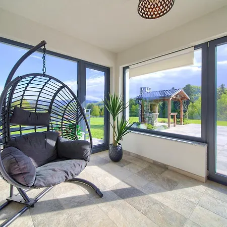 Esen - Villa Fužine