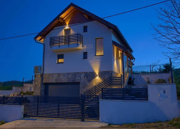 Esen - Villa Fužine